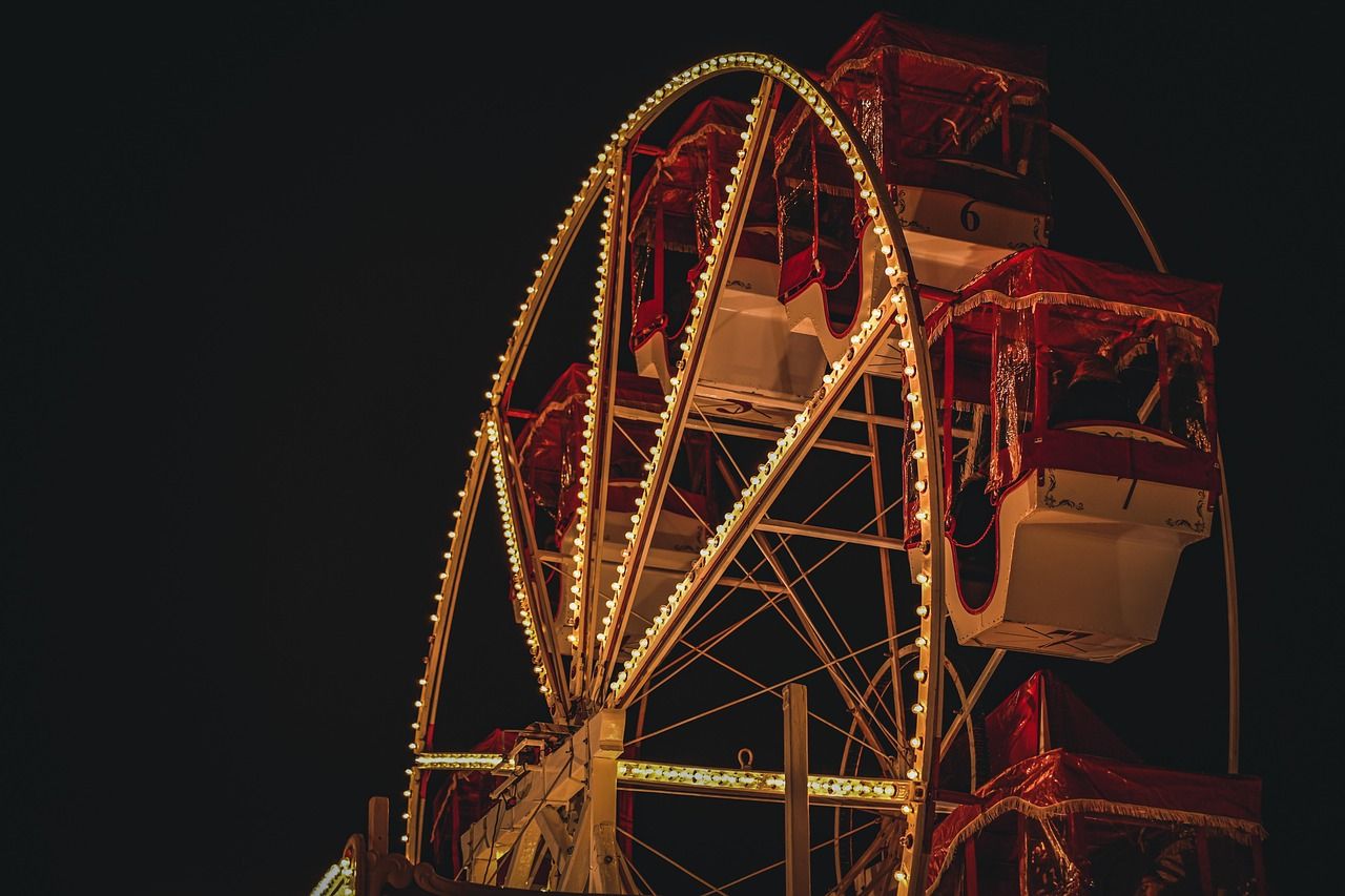 Quels sont les parcs d'attractions les plus adaptés pour les familles avec jeunes enfants ? découvrez les meilleurs parcs d'attractions adaptés aux familles, proposant des activités sécurisées et divertissantes pour petits et grands.