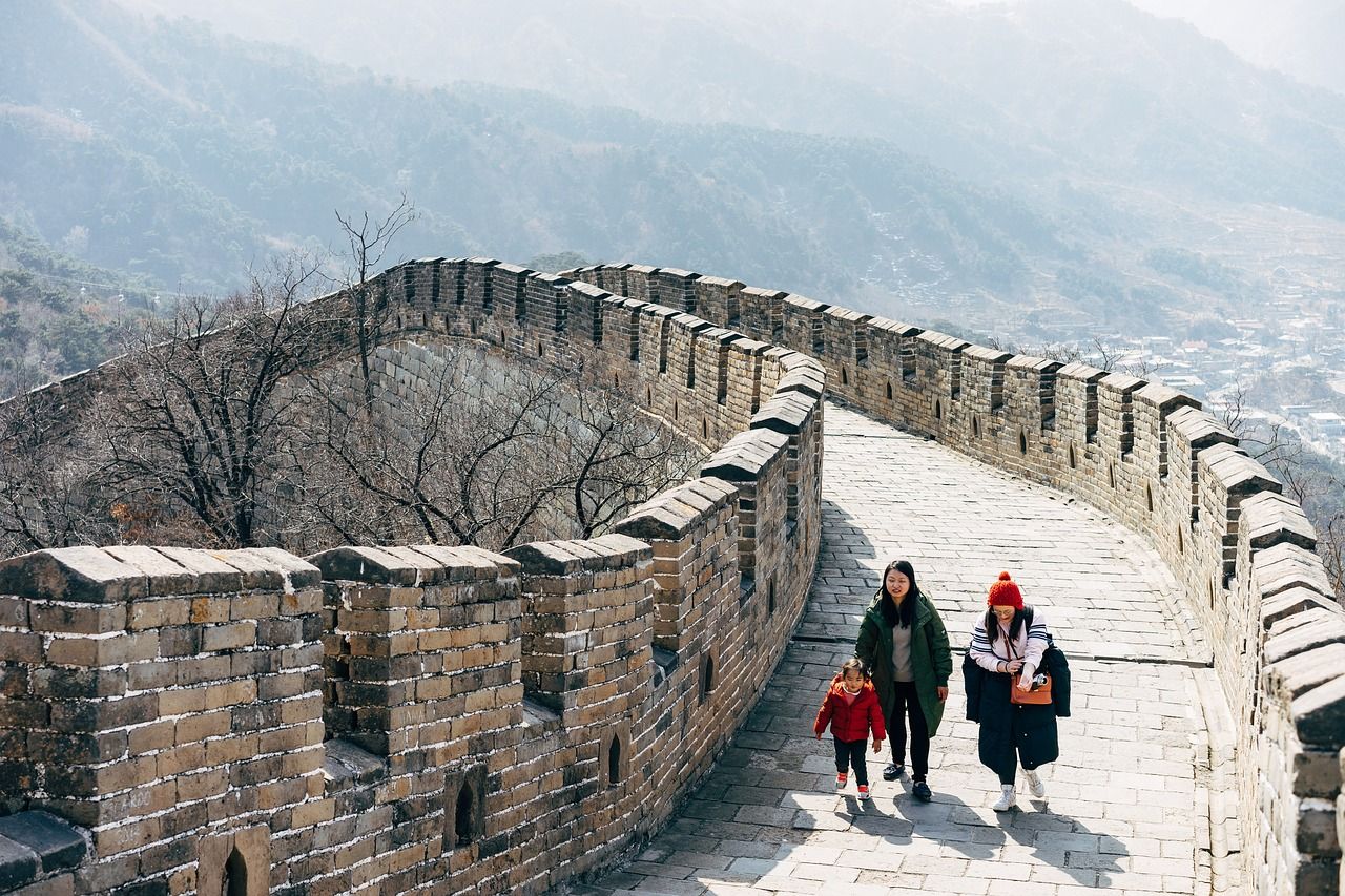 découvrez nos conseils et astuces pour des voyages en famille réussis, adaptés à tous les âges et pour des souvenirs inoubliables.