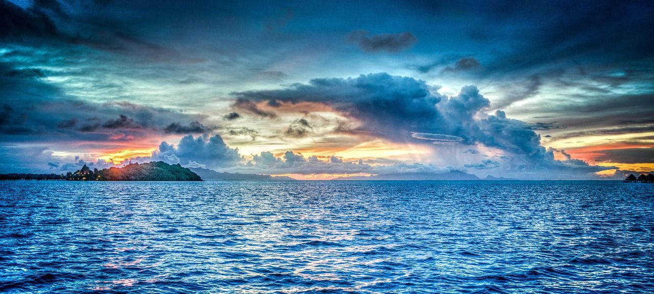 Quelles sont les meilleures destinations pour voyager seule en toute sécurité ? découvrez les meilleures destinations sûres pour voyager seul en toute sérénité. conseils et astuces pour un voyage solo sécurisé et enrichissant.